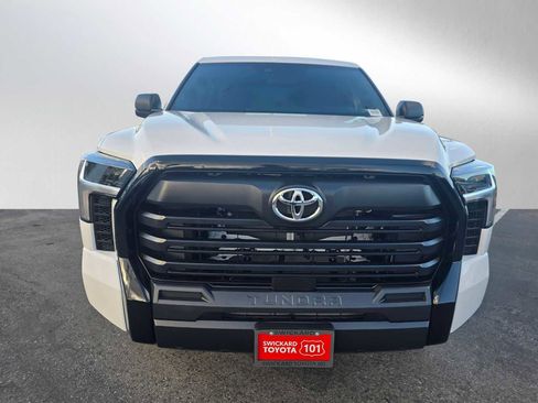 New 2026 Toyota Tundra SR image 8