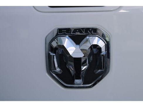 Used 2019 RAM 1500 Big Horn image 31