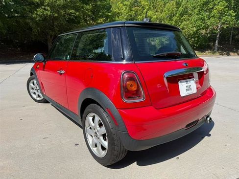 Used 2010 MINI Cooper Hardtop FWD image 5