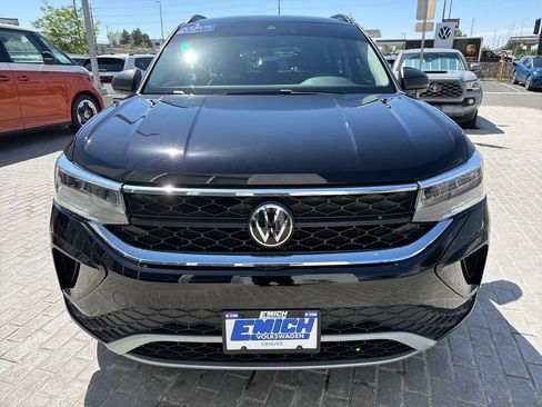 Certified 2024 Volkswagen Taos S FWD image 10