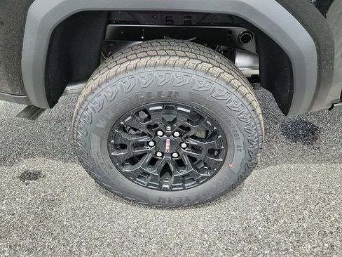 New 2026 GMC Canyon Elevation AWD/4WD image 5