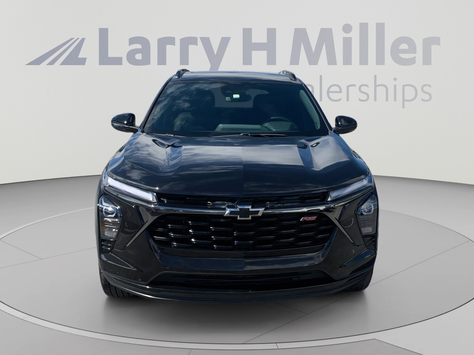 Used 2025 Chevrolet Trax RS w/ Sunroof Package FWD image 8