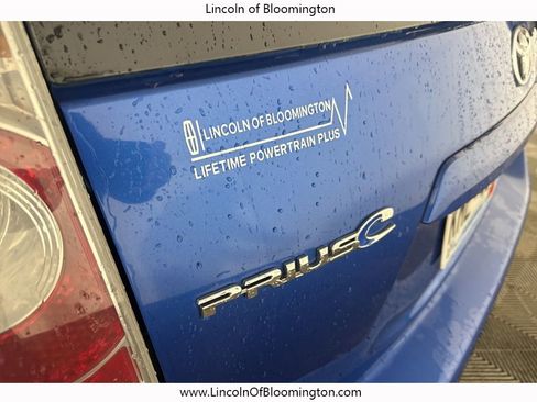 Used 2014 Toyota Prius C One image 22