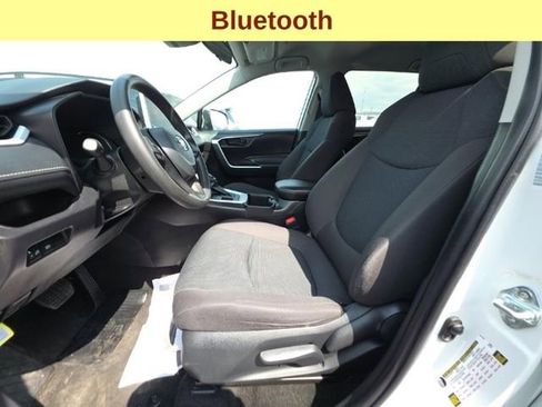 Used 2024 Toyota RAV4 LE image 10