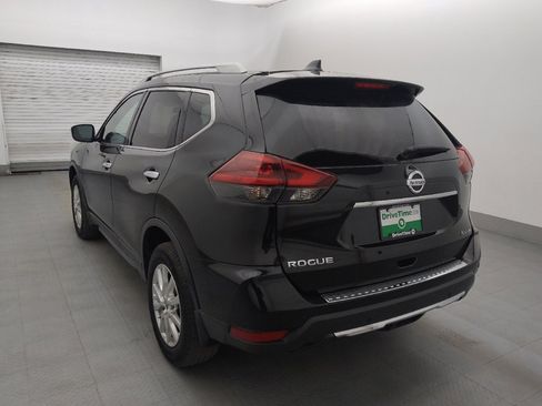 Used 2019 Nissan Rogue SV image 5