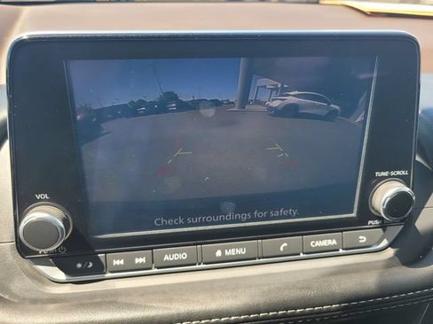 Certified 2023 Nissan Rogue SV FWD image 21