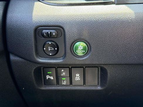 Used 2019 Honda Pilot Touring image 24