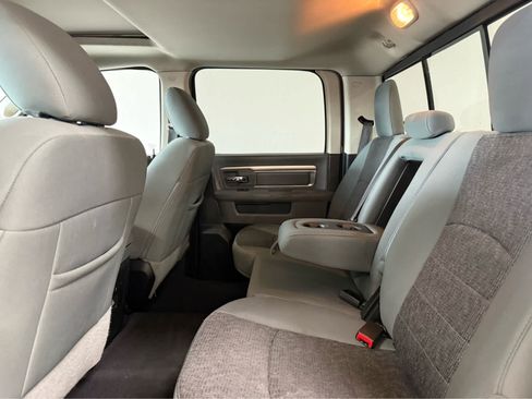 Used 2019 RAM 1500 Warlock AWD/4WD image 15