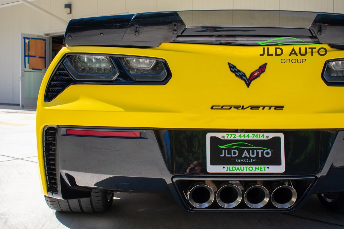 Used 2018 Chevrolet Corvette Z06 RWD image 40