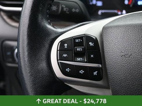 Used 2022 Ford Explorer Limited w/ Class IV Trailer Tow Package image 38