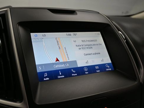 Used 2020 Ford Edge SEL w/ Convenience Package image 15