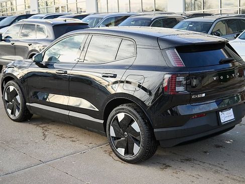 New 2025 Volvo EX30 Ultra w/ Protection Package Premier image 6