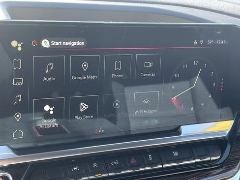 Used 2023 GMC Sierra 1500 SLE w/ Preferred Package image 19