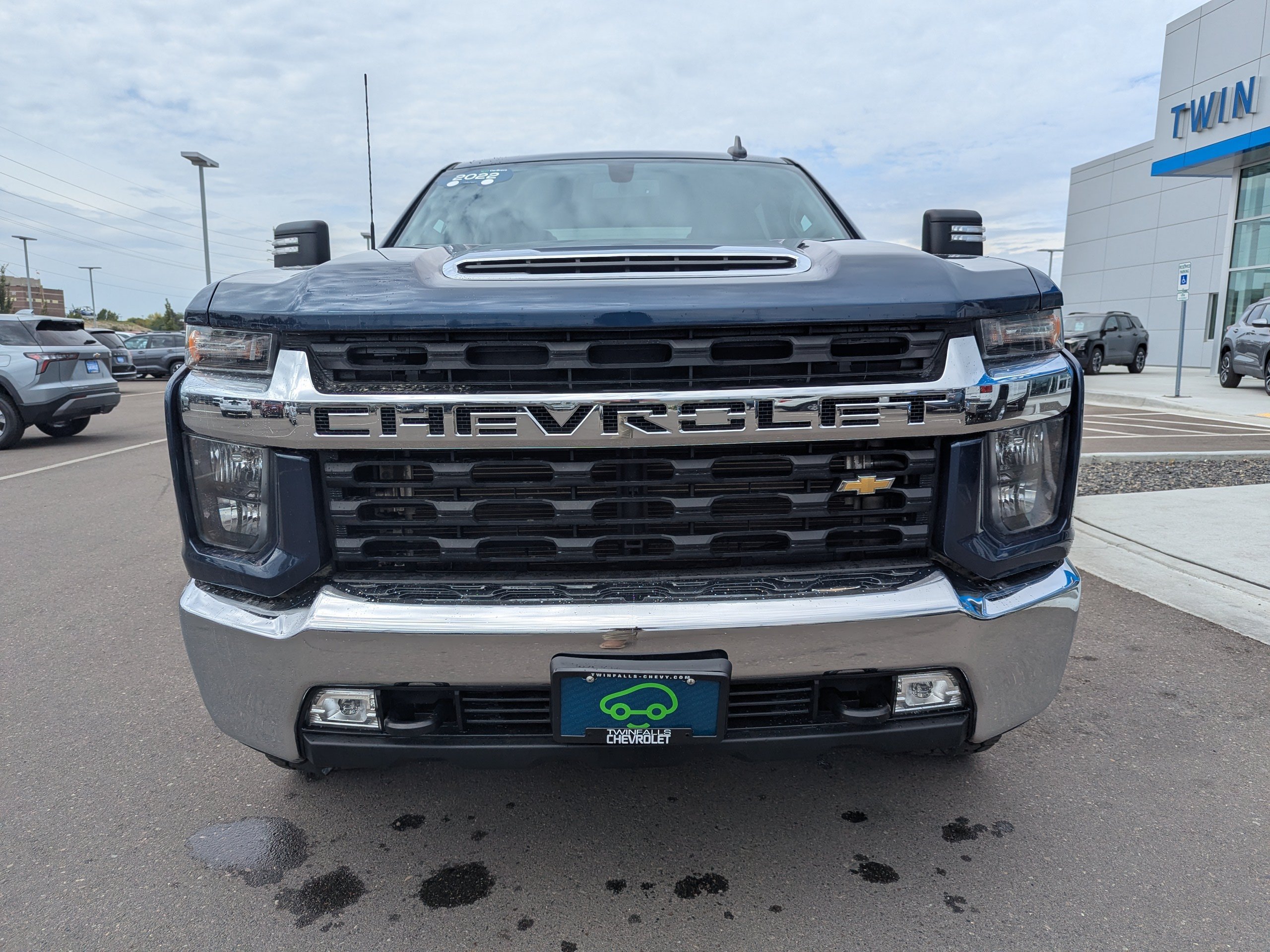 Certified 2022 Chevrolet Silverado 2500 LT w/ Convenience Package AWD/4WD image 4