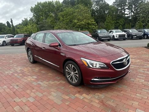 Used 2017 Buick LaCrosse Premium FWD image 19