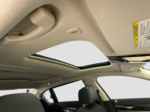 Used 2020 BMW 740i w/ Premium Package RWD image 17