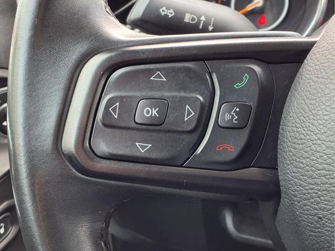 Used 2019 Jeep Wrangler Unlimited Sport S AWD/4WD image 18