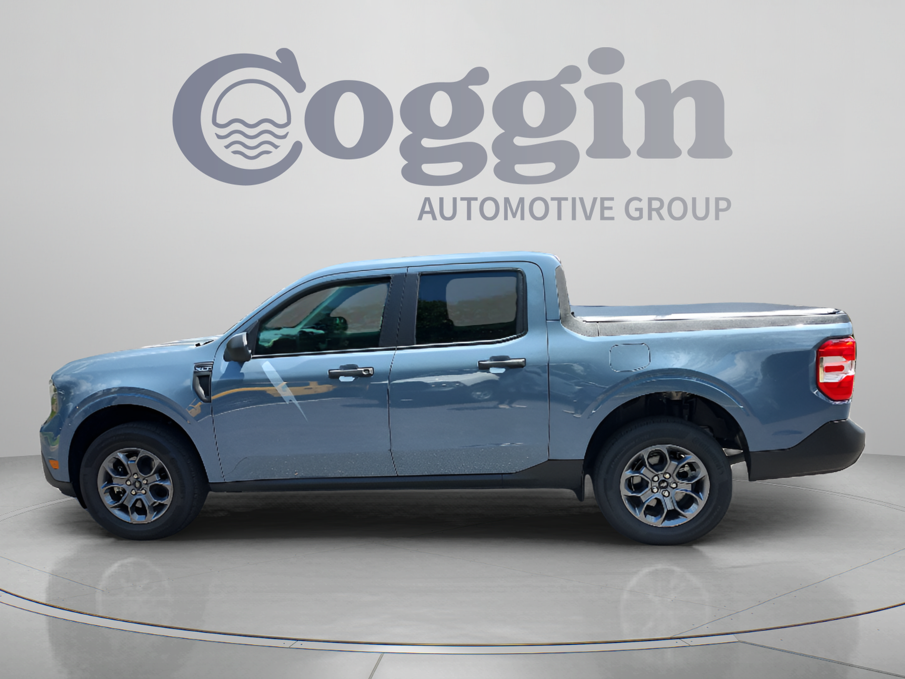 Used 2026 Ford Maverick XLT AWD/4WD image 2