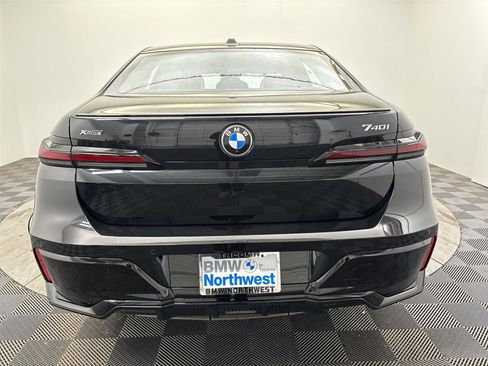 New 2026 BMW 740i xDrive AWD/4WD image 15