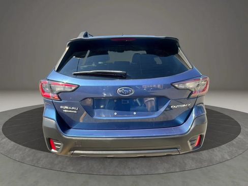 Used 2022 Subaru Outback Premium AWD/4WD image 6