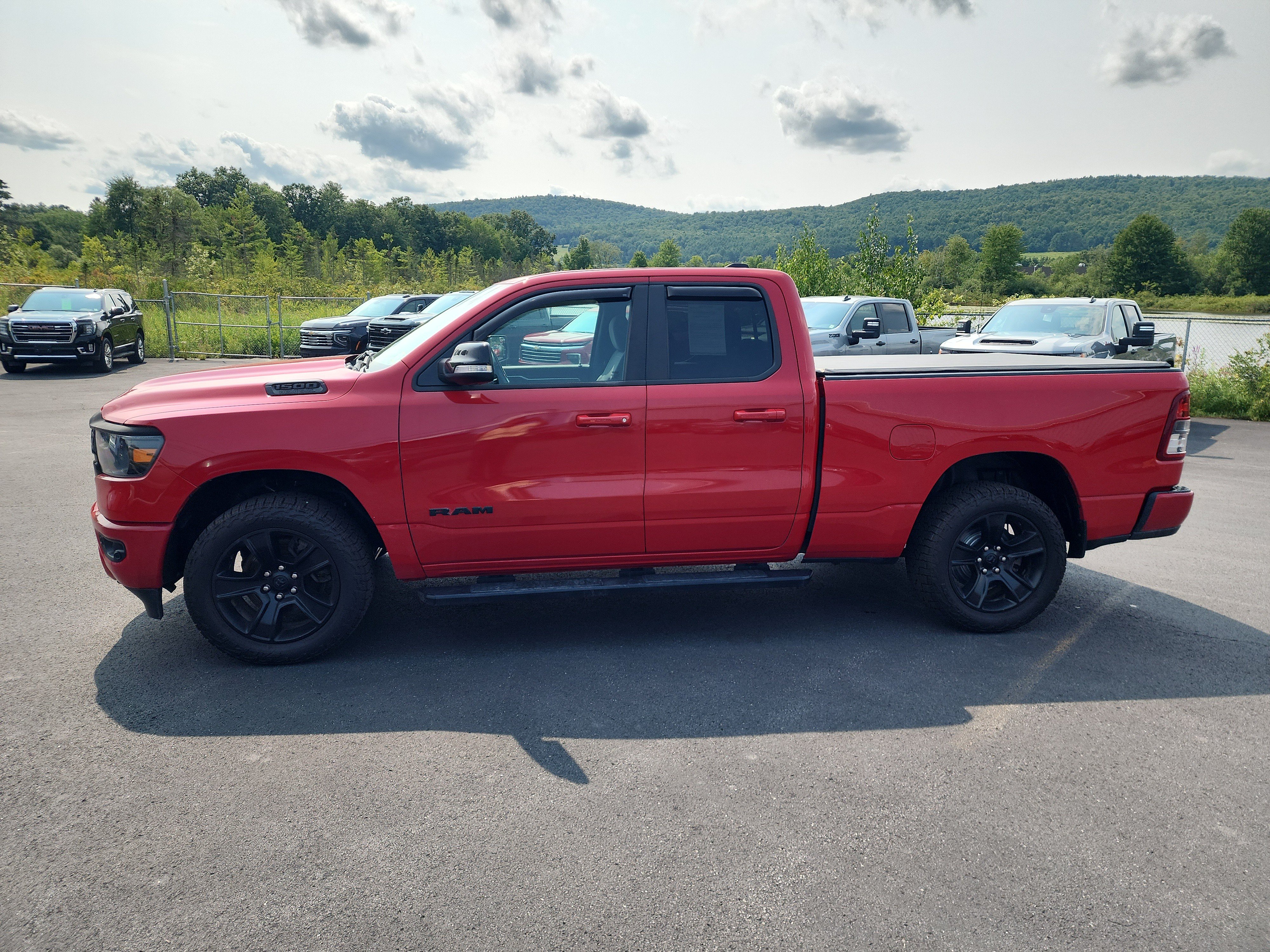 Used 2022 RAM 1500 Big Horn AWD/4WD image 5
