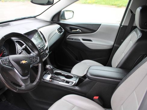 Used 2019 Chevrolet Equinox Premier FWD image 20