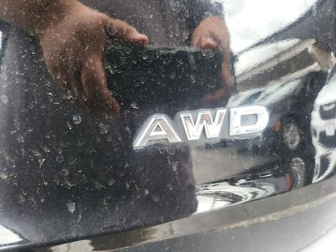 Used 2023 Nissan Rogue S image 11