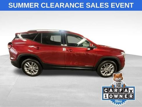 Used 2022 GMC Terrain SLT w/ Infotainment Package II AWD/4WD image 6