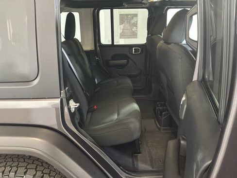 Used 2020 Jeep Wrangler Unlimited Sport S AWD/4WD image 20