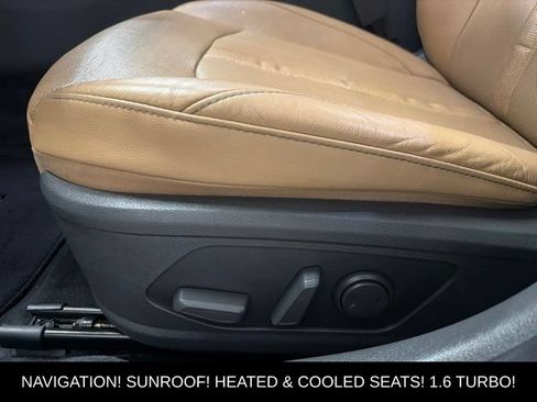 Used 2020 Hyundai Sonata Limited w/ Cargo Package FWD image 12