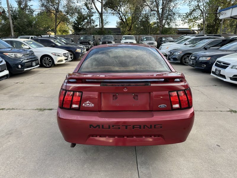 Used 2004 Ford Mustang Coupe RWD image 6