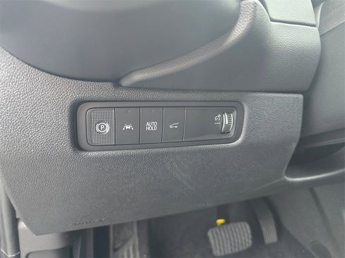 New 2026 Chevrolet Equinox EV RS image 28