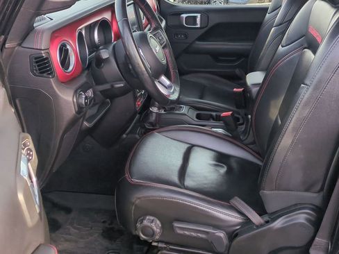 Used 2020 Jeep Wrangler Unlimited Rubicon w/ Dual Top Group image 18