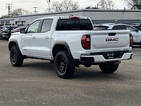 New 2026 GMC Canyon Elevation w/ Convenience Package image 3