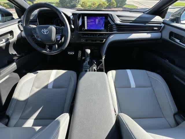 Used 2025 Toyota Camry SE w/ Convenience Package AWD/4WD image 19