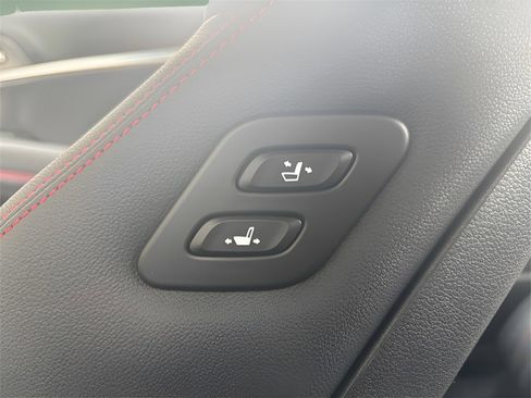 New 2025 Genesis G70 2.5T w/ Sport Prestige Package image 30