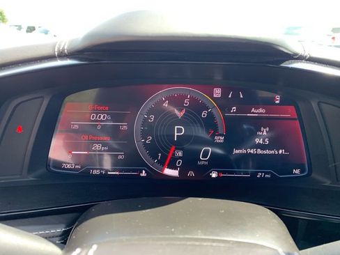Used 2024 Chevrolet Corvette Stingray Premium Conv w/ Z51 Performance Package RWD image 15