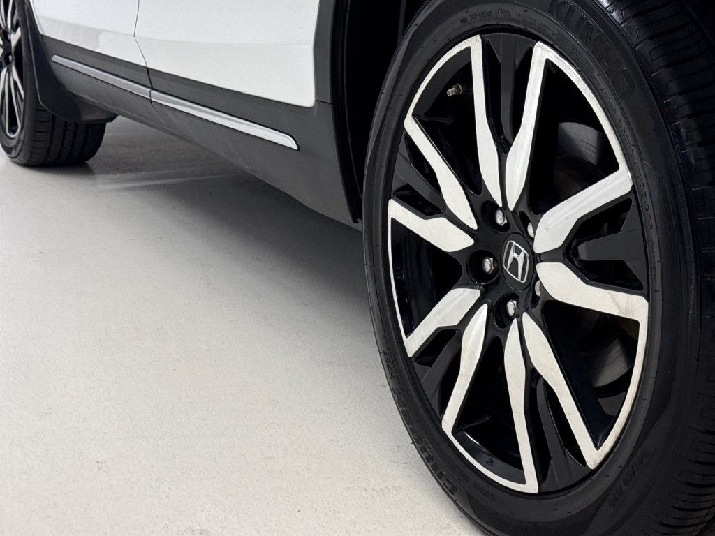 Used 2022 Honda Pilot Touring image 11