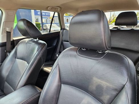 Used 2015 Subaru Outback 2.5i Limited AWD/4WD image 16