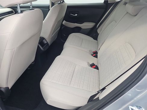 Certified 2026 Honda HR-V LX image 26