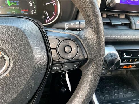 Used 2024 Toyota RAV4 LE image 24