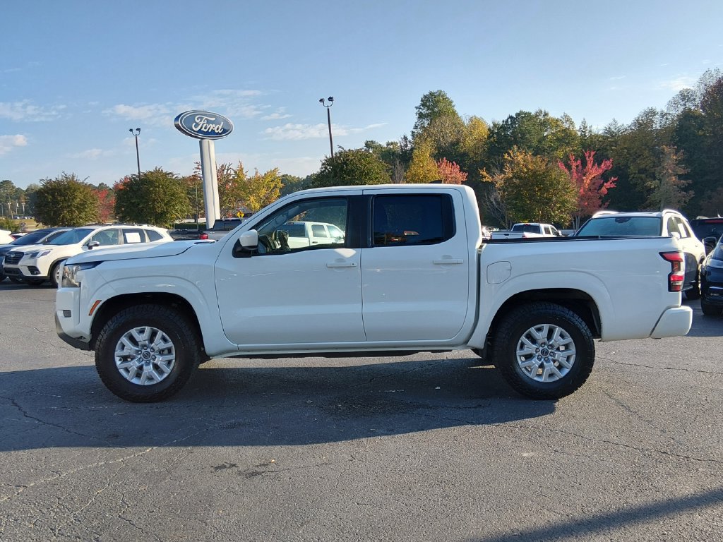 Used 2023 Nissan Frontier SV AWD/4WD image 7