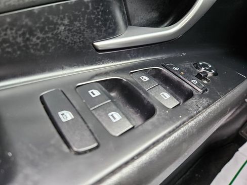 Used 2024 Hyundai Elantra SEL w/ Convenience Package FWD image 41