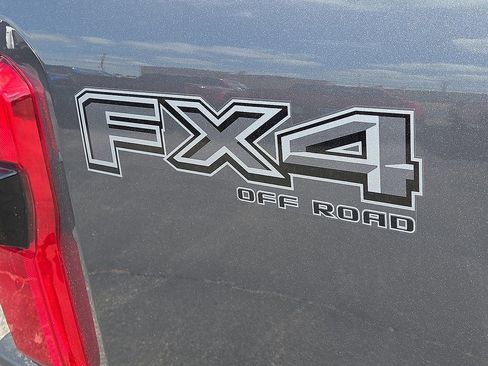 New 2026 Ford F250 XLT w/ XLT Premium Package AWD/4WD image 15