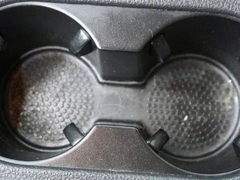 Used 2017 Volkswagen Jetta SE image 23