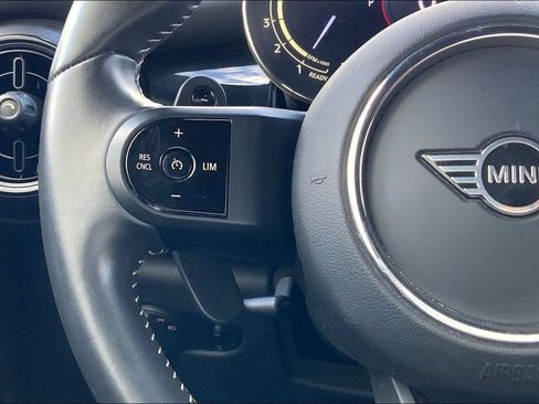 Used 2023 MINI Cooper S w/ Signature Upholstery Package FWD image 18