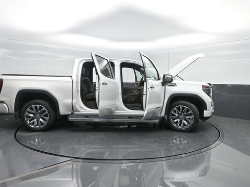Used 2024 GMC Sierra 1500 Denali image 55