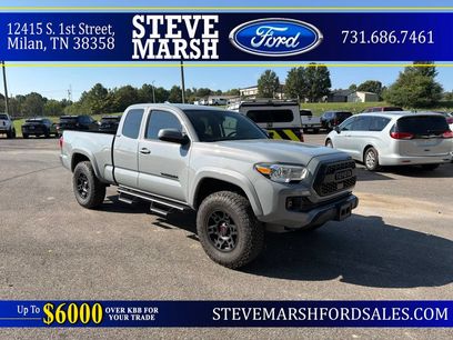 Used 2021 Toyota Tacoma SR5 w/ SR5 Appearance Package (SM)