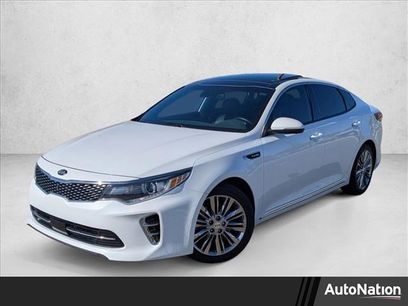 Used 2016 Kia Optima SX w/ Chrome Wheel Package