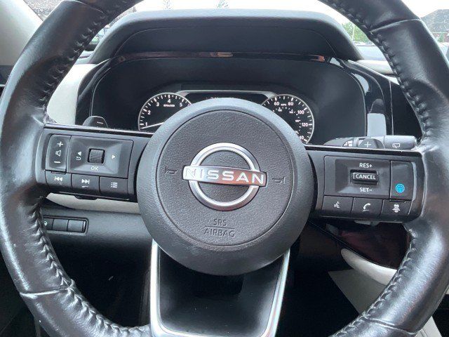 Used 2023 Nissan Pathfinder SV FWD image 13